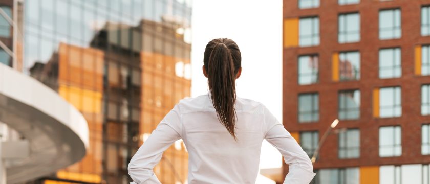 BUSINESS SETUP IN MAINLAND OR FREEZONE